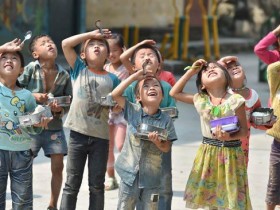 为了答好学生资助这份民生试卷