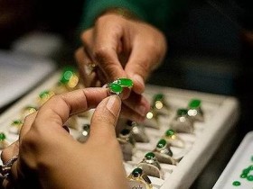 越南旅游购物点黑幕:10倍暴利以次充好专骗中国人