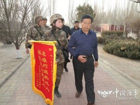 “最美女兵”见义勇为:获救老人辗转千里寻找恩人